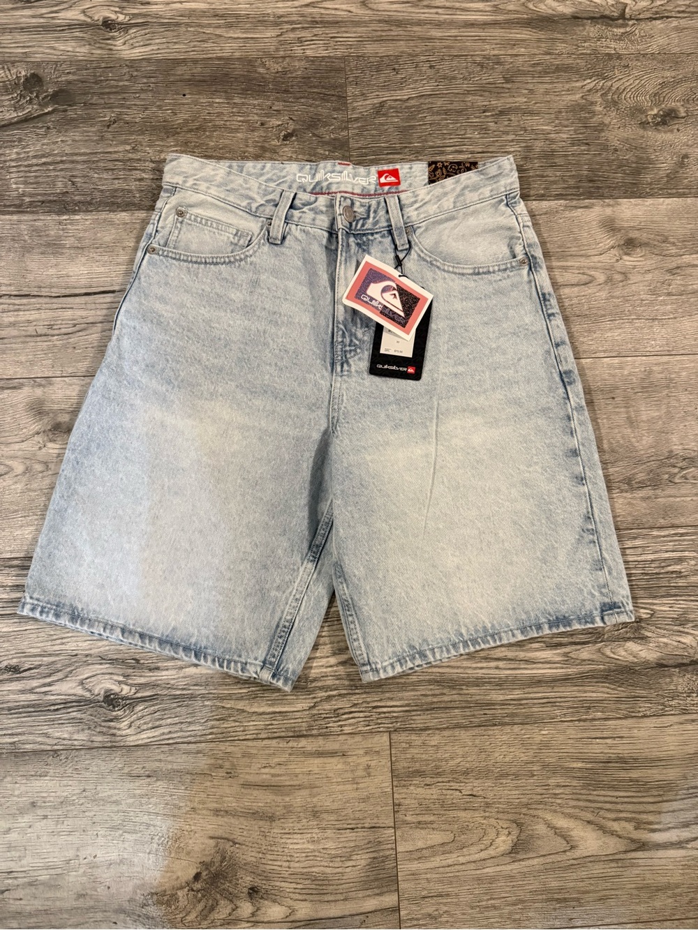 NWT Quiksilver men’s Jean denim shorts